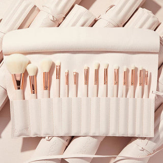 Set de Brochas Ultimate Brush Roll - Colourpop