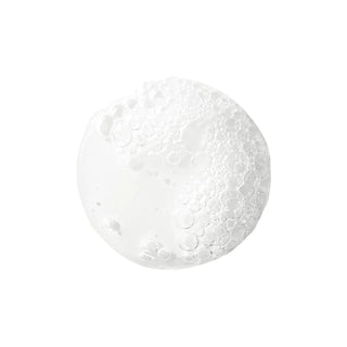 Lavender bubble bath™ Espuma de baño - Kylie Cosmetics vista frontal con fondo blanco.