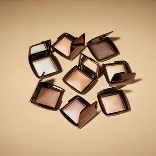 Polvos Ambient® Lighting Finishing Powder - Hourglass