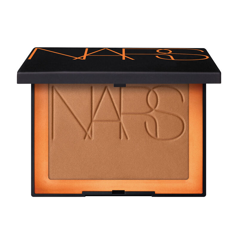 Bronzer Laguna Talc Free - NARS vista frontal con fondo blanco.