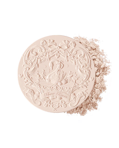 Rubor Swan Ballet Embossed Blush - Flower Knows vista frontal con fondo blanco.