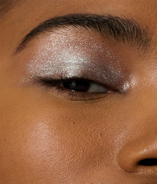 Sombra de Ojos Starlet Lustrous liquid eyeshadow - R.E.M. Beauty