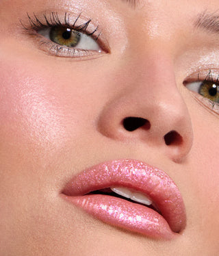 Labial Gloss voluminizador On your collar Plumping lip gloss - R.E.M. Beauty