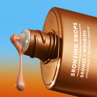 Bronzing Drops - elf cosmetics vista frontal con fondo blanco.