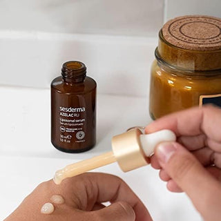Sérum Facial Liposomal Azelac Ru para el tratamiento de manchas, marcas y opacidad - Sesderma