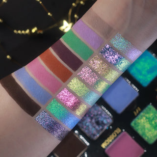 Paleta de Sombras Frosted Fairy Prismatic Pastels Multichrome Magnetic Eyeshadow Palette - Kaima Cosmetics