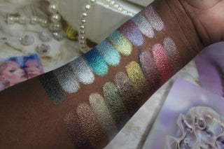 Paleta de Sombras Ellis V2 : the GARDEN OF STARS Shimmer Eye & Face Palette - Blend Bunny Cosmetics