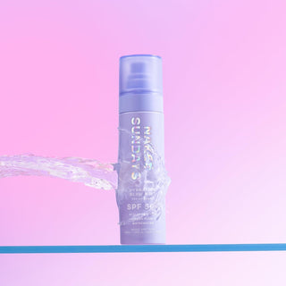 Protector Solar en Spray Hydrating Glow Sunscreen Mist SPF 50 - Naked Sundays