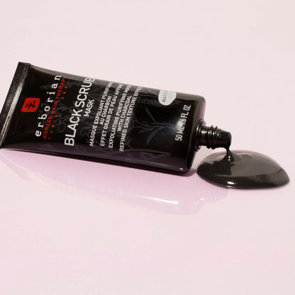 Exfoliante facial Charcoal Black Scrub - Erborian