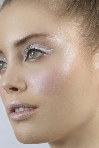 Iluminador Heaven's Hue - Stila