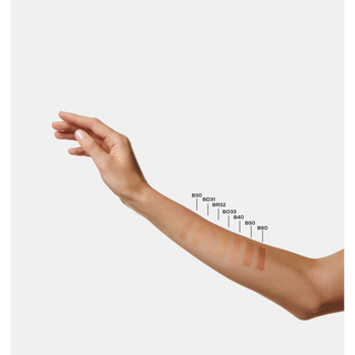 Base de Maquillaje SUBLIMAGE L'ESSENCE DE TEINT Ultimate Radiance-Generating Serum Foundation - CHANEL