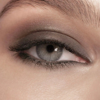 Delineador Waterproof Larga duración Satin Kajal Liner™ - Victoria Beckham beauty