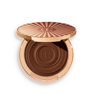 Bronzer en Crema Efecto Luminoso con Ácido Hialurónico Beautiful Skin Sun-Kissed - Charlotte Tilbury