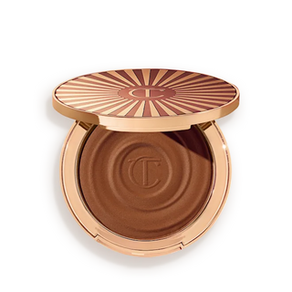 Bronzer en Crema Efecto Luminoso con Ácido Hialurónico Beautiful Skin Sun-Kissed - Charlotte Tilbury