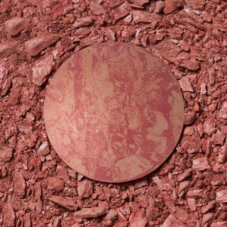 Rubor Baked Blush-n-Brighten Marbleized - Laura Geller vista frontal con fondo blanco.
