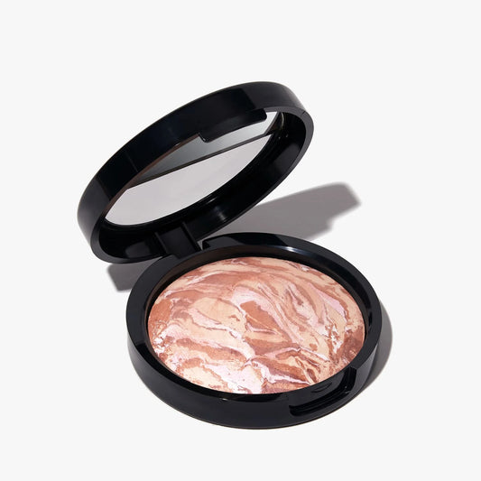 Bronzer Baked Bronze-n-Brighten Multipurpose - Laura Geller vista frontal con fondo blanco.