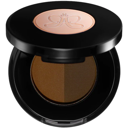 Brow Powder Duo - Anastasia Beverly Hills vista frontal con fondo blanco.