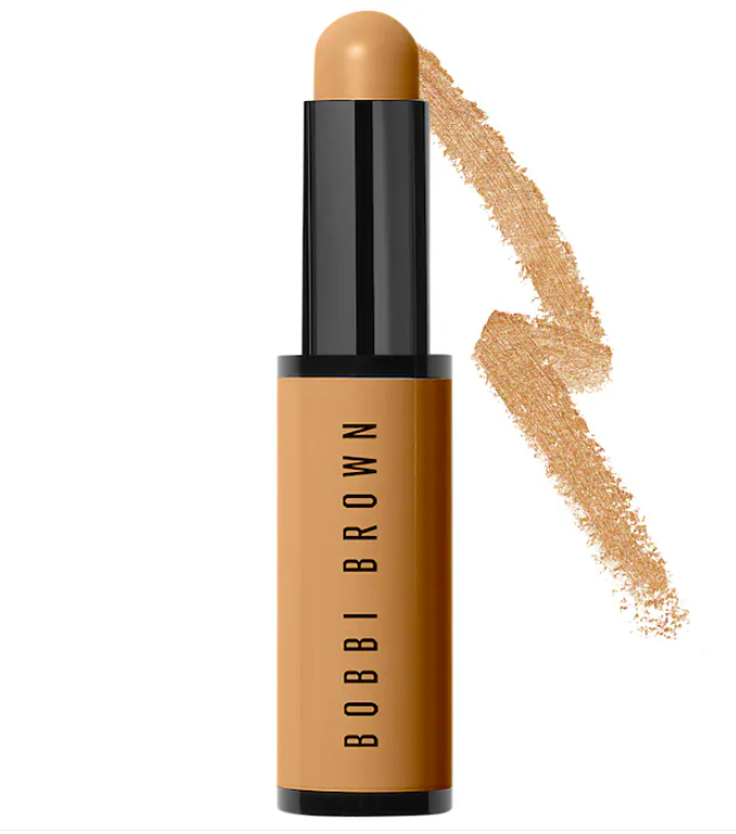 Corrector en barra - Bobbi Brown vista frontal con fondo blanco.