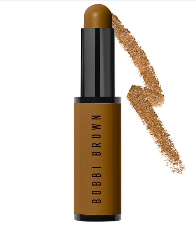 Corrector en barra - Bobbi Brown vista frontal con fondo blanco.