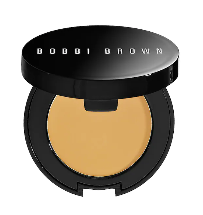 Corrector de cobertura máxima - Bobbi Brown vista frontal con fondo blanco.