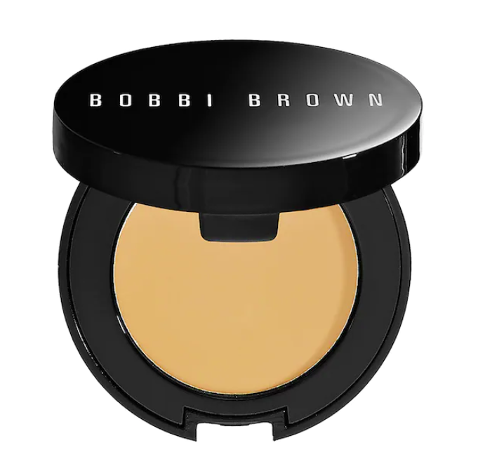 Corrector de cobertura máxima - Bobbi Brown vista frontal con fondo blanco.