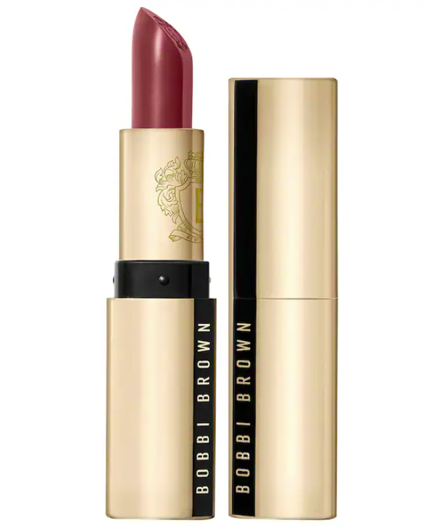 Labial edición Lujo - Bobbi Brown vista frontal con fondo blanco.