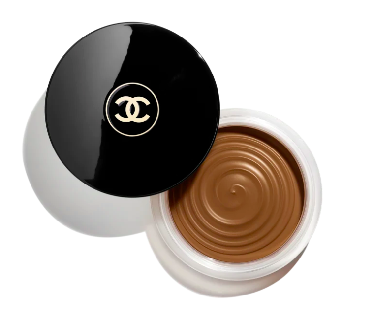 Bronzer en Crema Efecto Luminoso LES BEIGES - CHANEL vista frontal con fondo blanco.