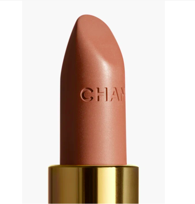 Labial Matte ROUGE ALLURE VELVET - CHANEL vista frontal con fondo blanco.