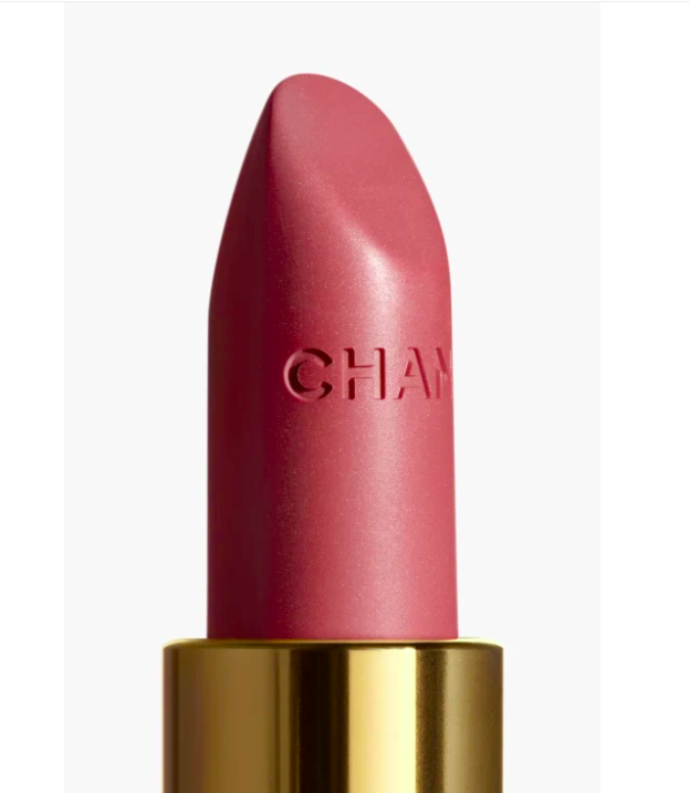 Labial Matte ROUGE ALLURE VELVET - CHANEL vista frontal con fondo blanco.