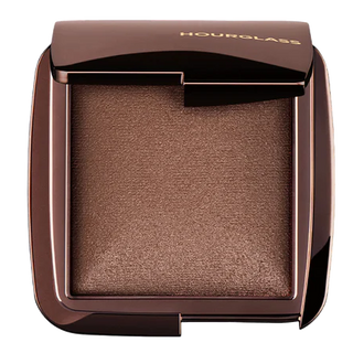 Polvos Ambient® Lighting Finishing Powder - Hourglass