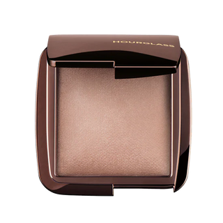 Polvos Ambient® Lighting Finishing Powder - Hourglass