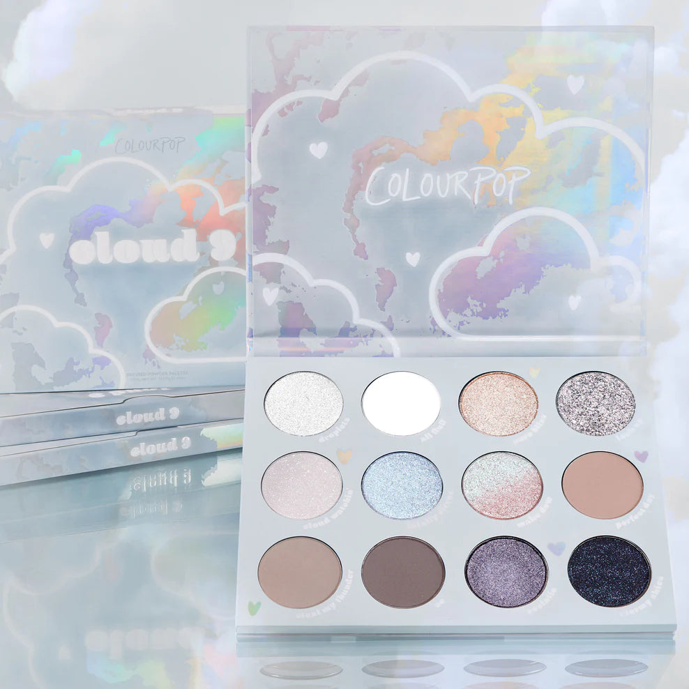 Paleta de Sombras de Ojos Cloud 9 - ColourPop vista frontal con fondo blanco.