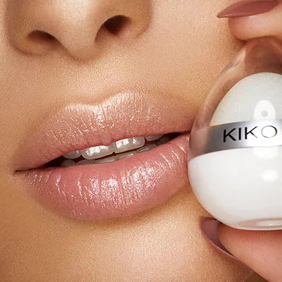 Bálsamo Labial Drop™ - KIKO vista frontal con fondo blanco.