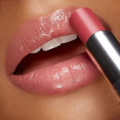 Bálsamo Labial Coloured Balm™ - KIKO vista frontal con fondo blanco.