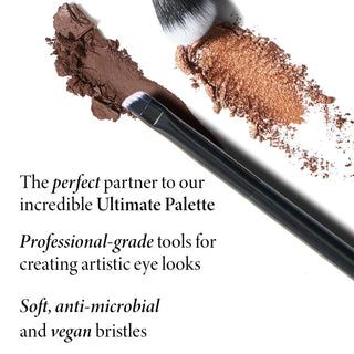 Set de Brochas Shadow Skills 4PC Eye Brush - Laura Geller vista frontal con fondo blanco.