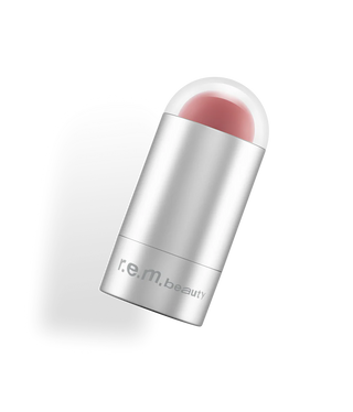 Blush & lip stick - R.E.M. Beauty vista frontal con fondo blanco.
