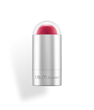 Blush & lip stick - R.E.M. Beauty vista frontal con fondo blanco.