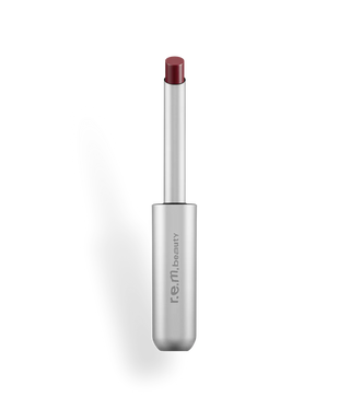 Labial Classic lipstick - R.E.M. Beauty vista frontal con fondo blanco.