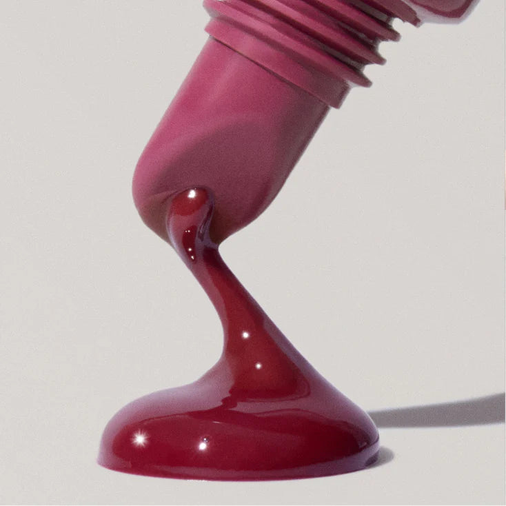 Tinte labial Peptide lip tint THE TINTED LIP LAYER - Rhode Skin vista frontal con fondo blanco.