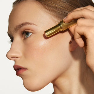 Iluminador en Barra Reflect Highlighter Stick™ - Victoria Beckham beauty