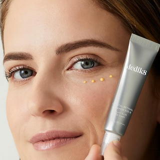Crystal Retinal Ceramide Eye 3 - Crema reafirmante para el contorno de ojos con vitamina A antiarrugas- Medik8