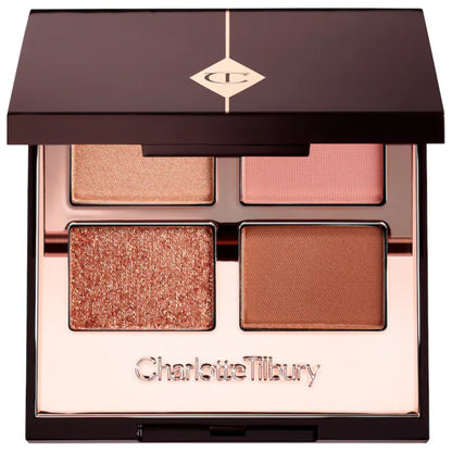 Paleta de Sombras de Ojos Pillow Talk Collection - Charlotte Tilbury vista frontal con fondo blanco.