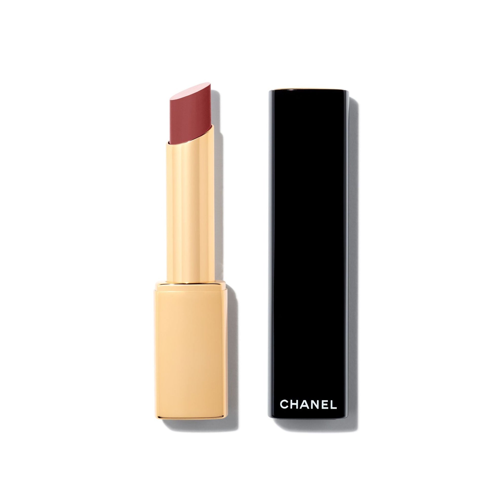 Labial de Alta Intensidad Concentrado Recargable ROUGE ALLURE L'EXTRAIT - CHANEL vista frontal con fondo blanco.