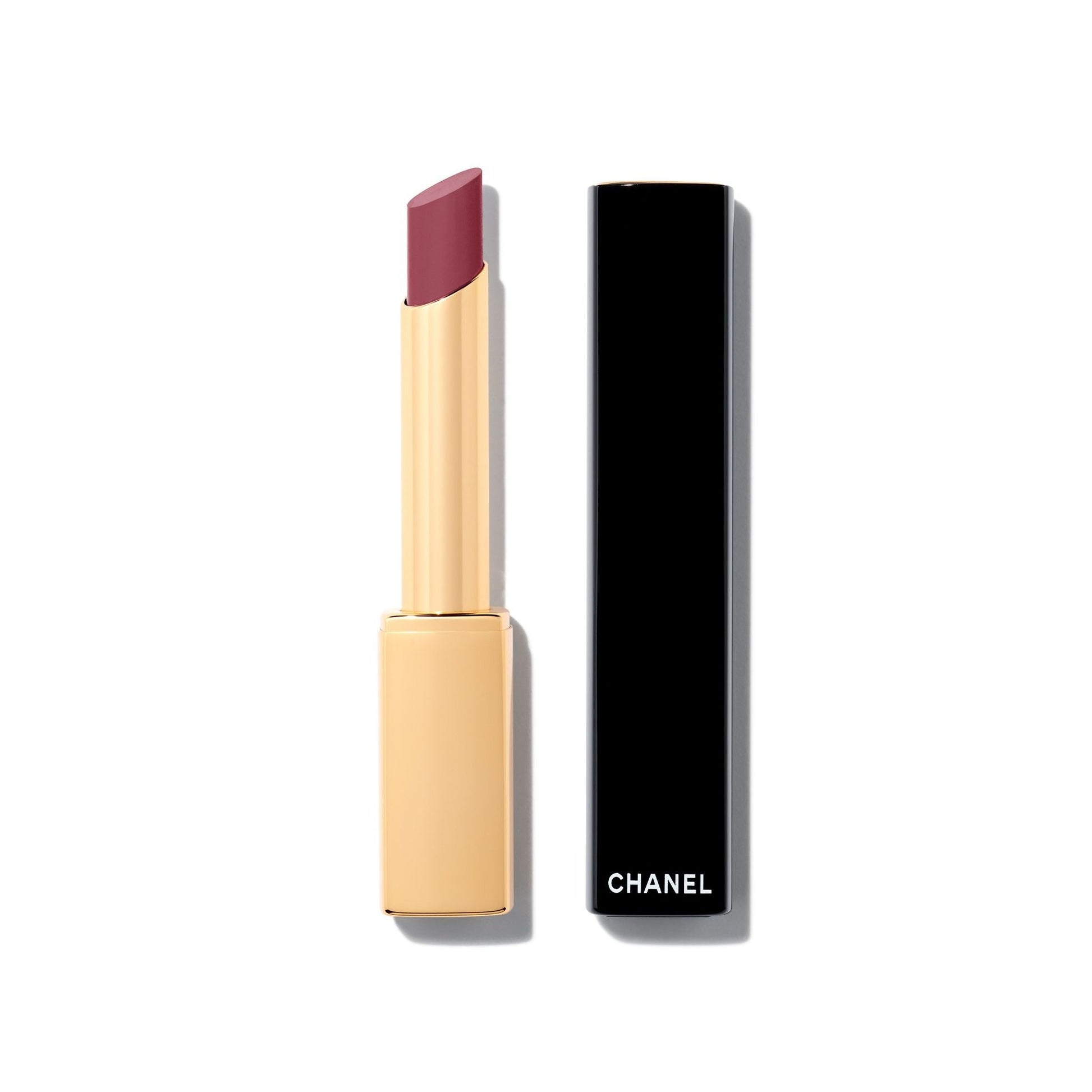 Labial de Alta Intensidad Concentrado Recargable ROUGE ALLURE L'EXTRAIT - CHANEL vista frontal con fondo blanco.