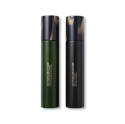 Set Limpiador Facial The Daily Cleansing Protocol™ - Victoria Beckham Beauty vista frontal con fondo blanco.