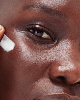 Crema facial Priming Moisturizer Rich Face Cream with Ceramides - Glossier