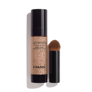 Base de Maquillaje LES BEIGES Water-Fresh Complexion Touch + Pincel aplicador - CHANEL