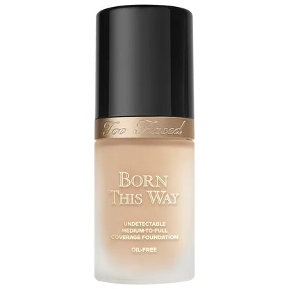 Base de Maquillaje Born This Way Natural Finish - Too Faced vista frontal con fondo blanco.