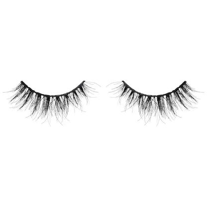 Pestañas postizas reutilizables Classic False Lashes - HUDA BEAUTY vista frontal con fondo blanco.