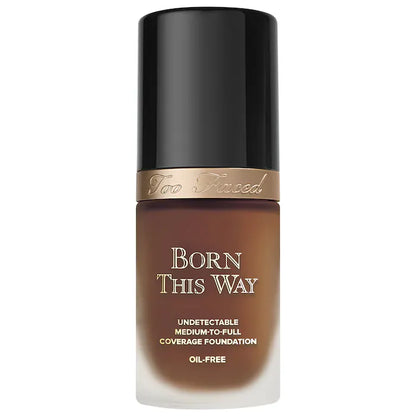 Base de Maquillaje Born This Way Natural Finish - Too Faced vista frontal con fondo blanco.